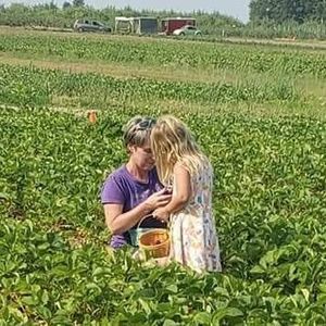 Meet your Posher, Dawn